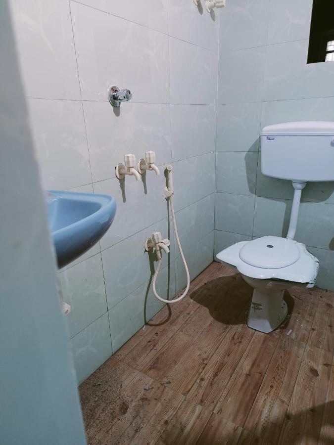 Terrace Garden & Unique 1 Bedroom Ac Rental Unit In Haldia Chambre photo